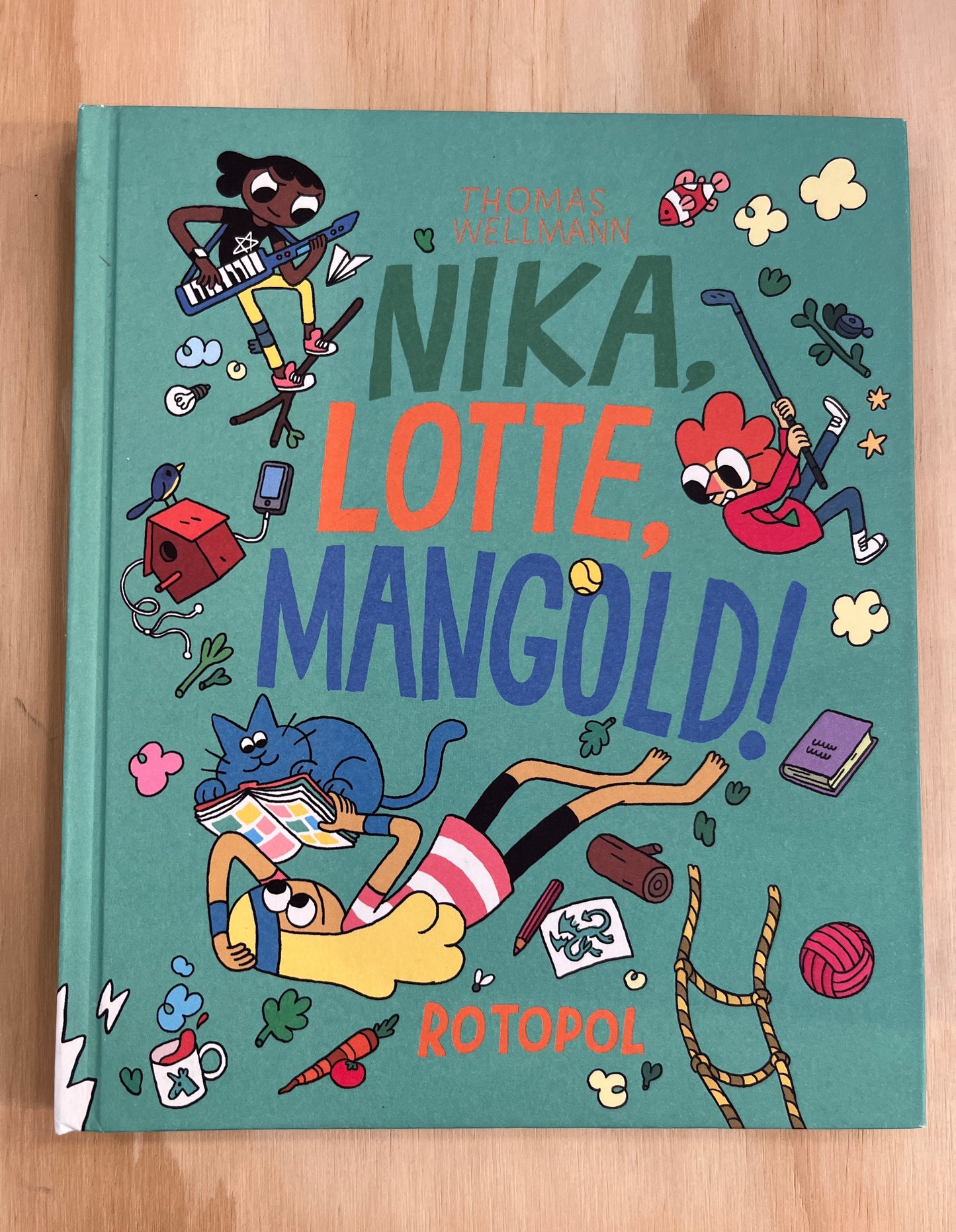 Nika, Lotte, Mangold!