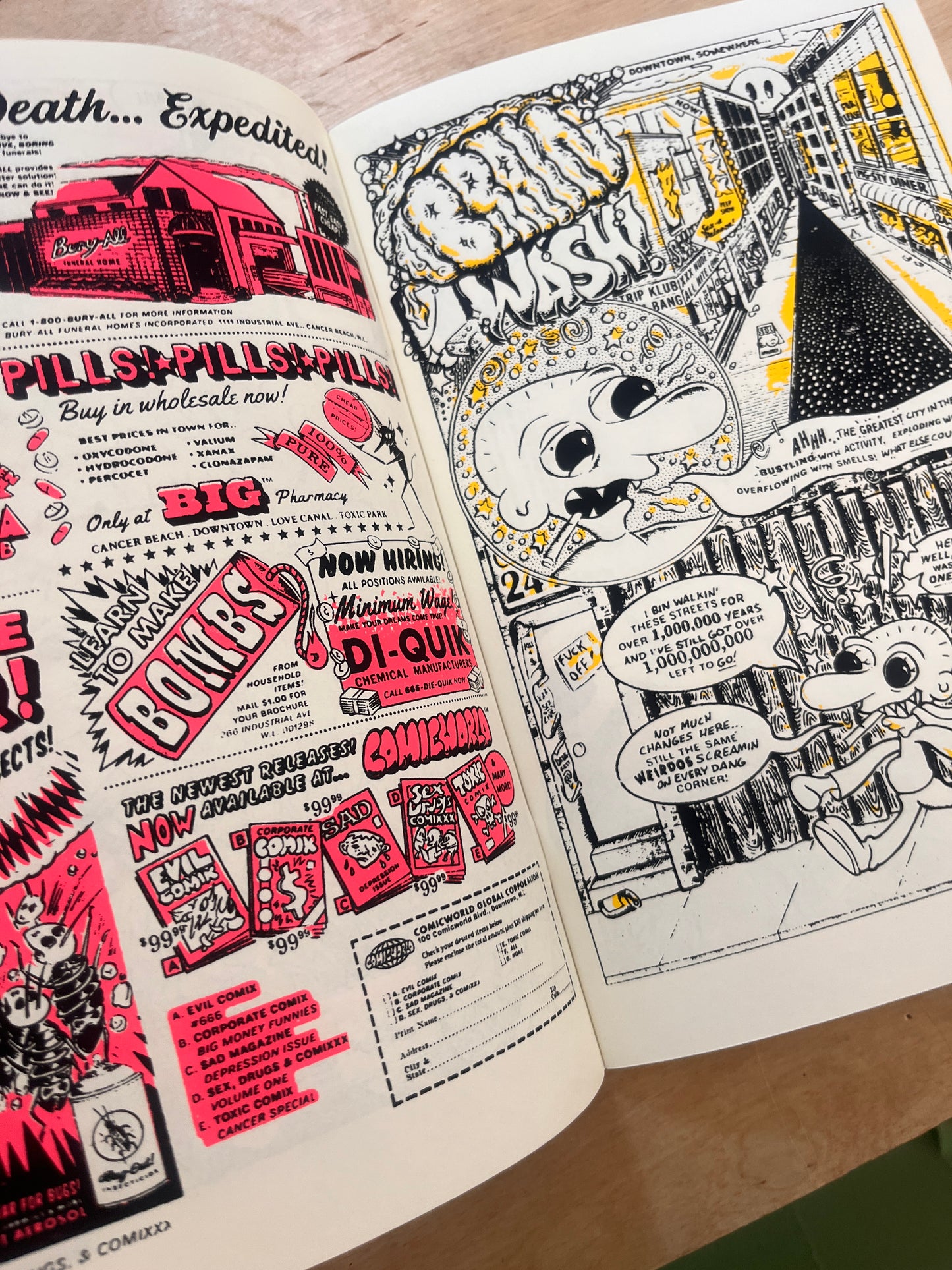 Sex, Drugs & Comixxx #1 Deluxe Edition (Screen Printed Edition)