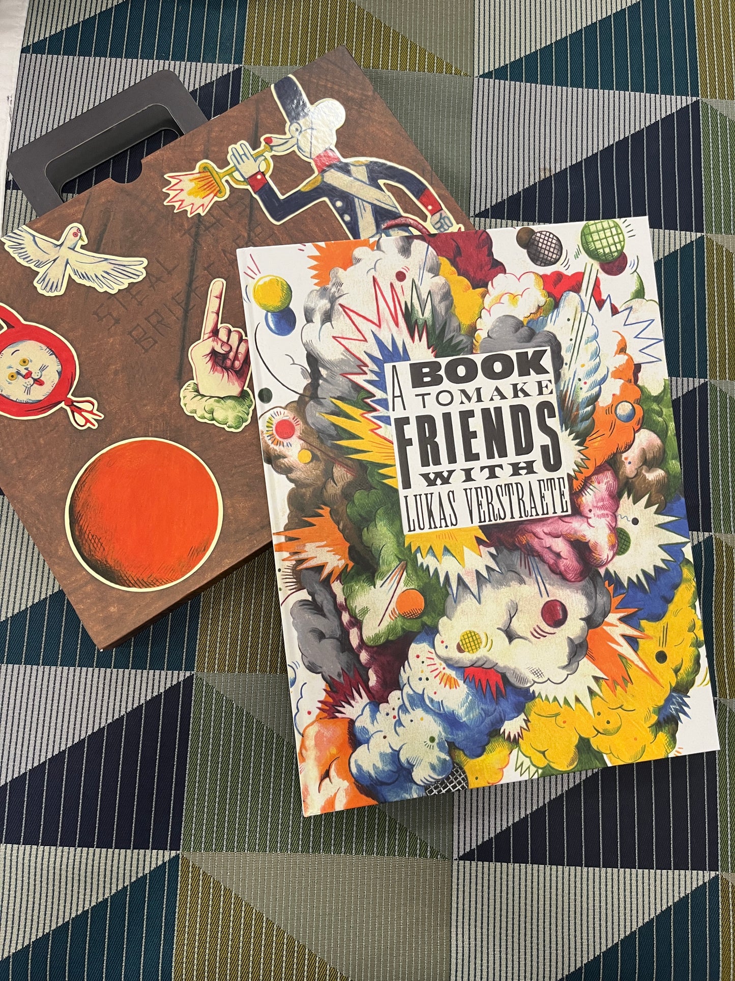 A Book to Make Friends With