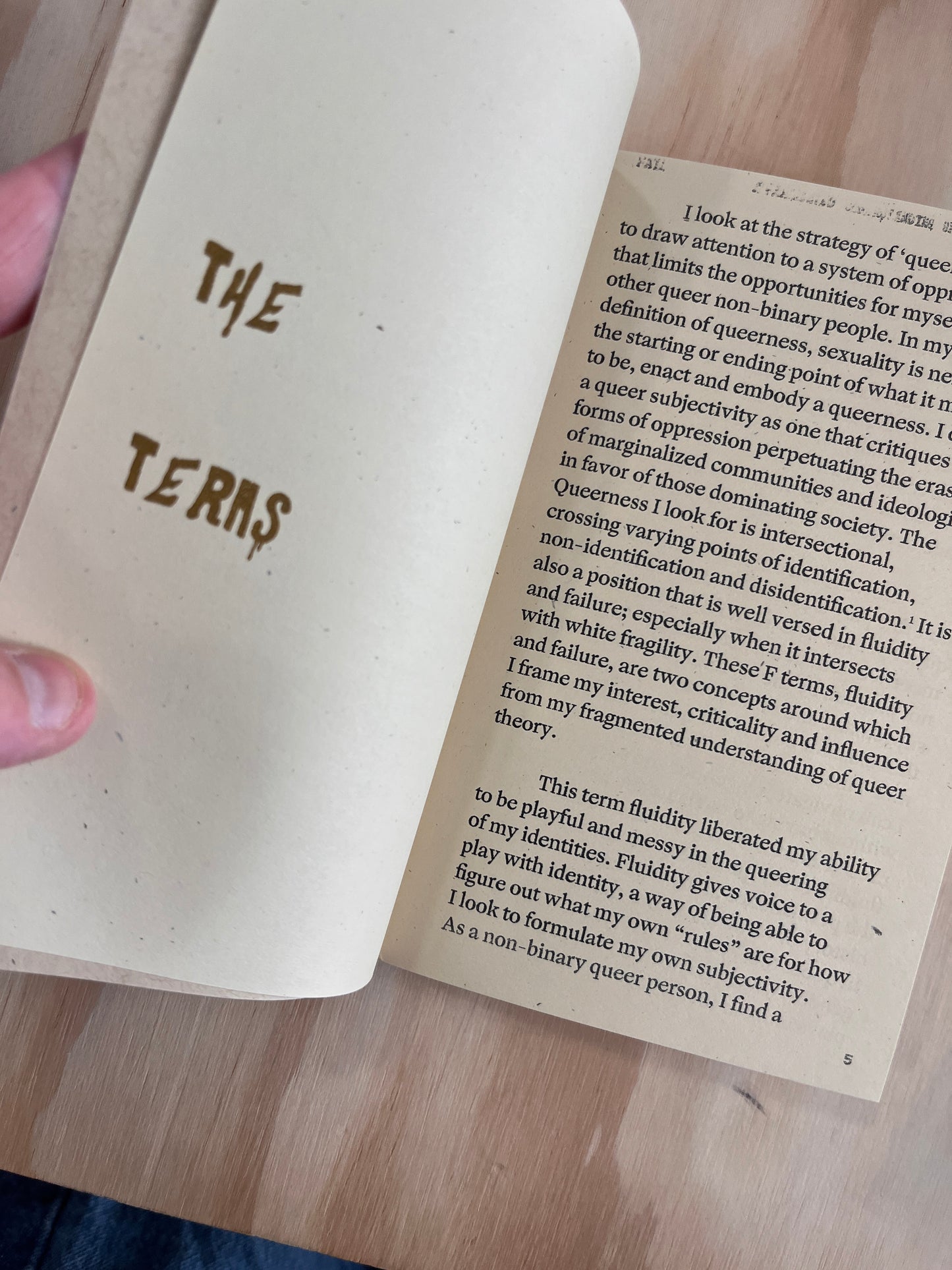 Messiness: A Fragmented Understanding of Queer Theory