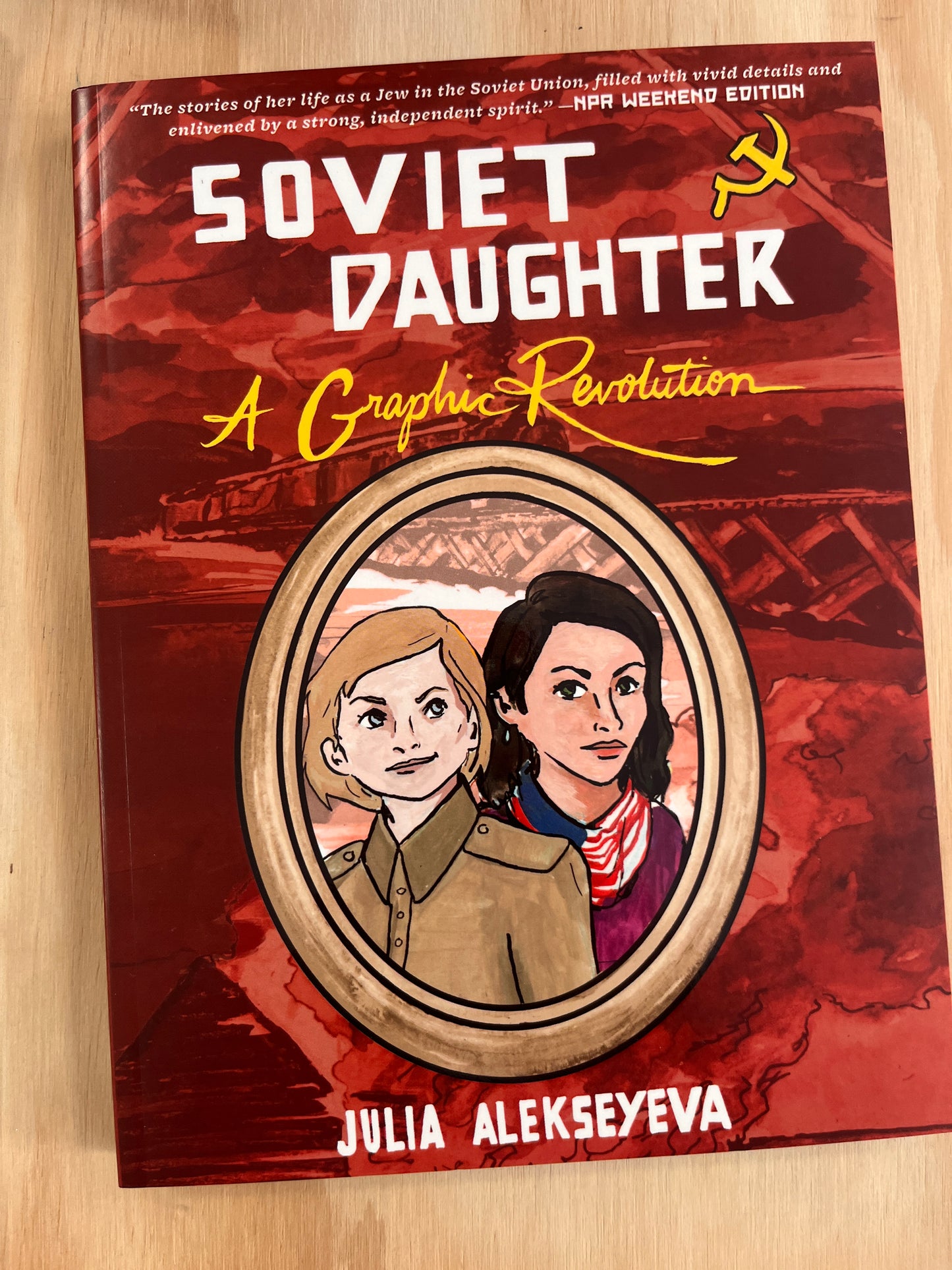 Soviet Daughter: A Graphic Revolution