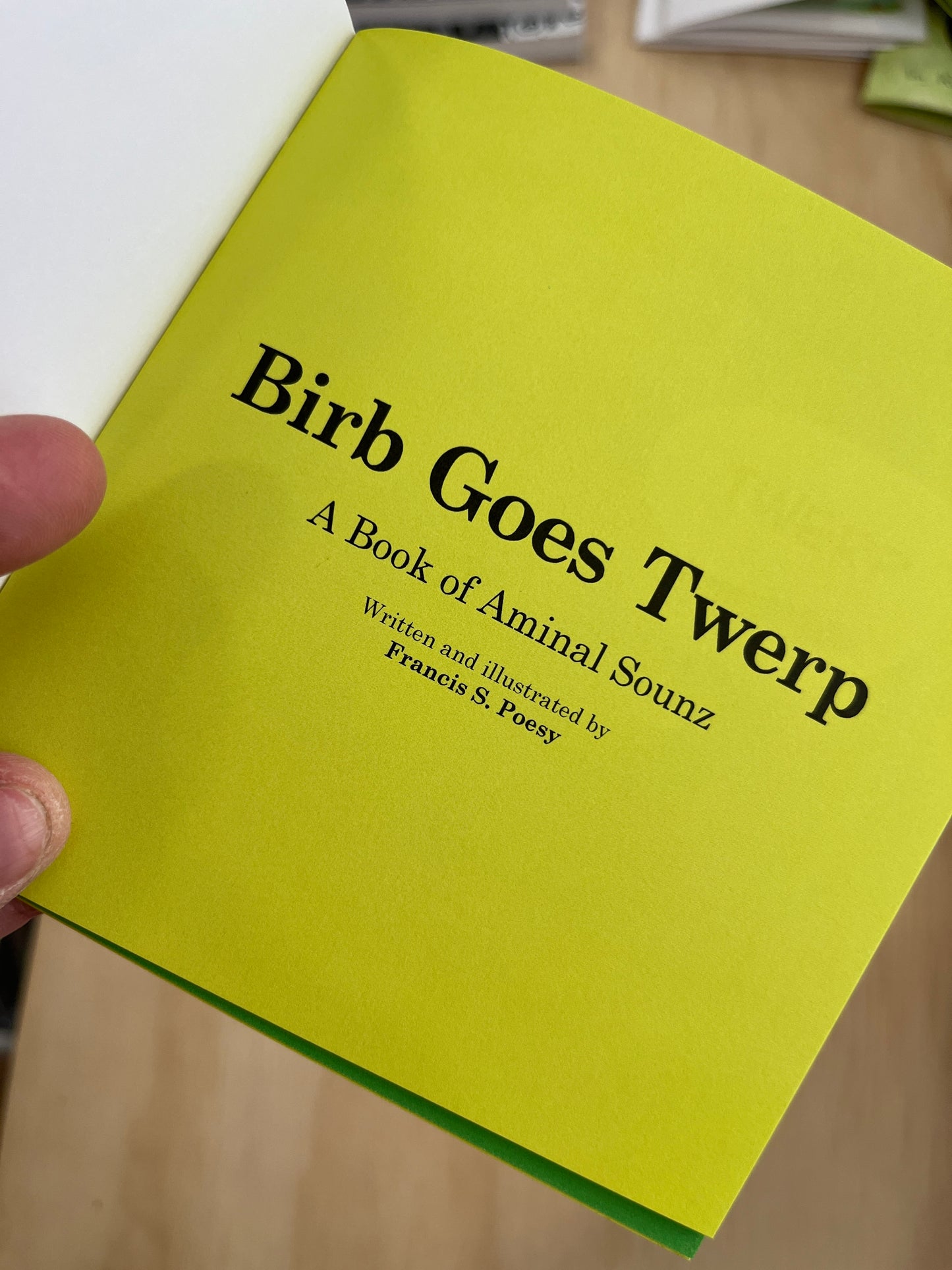 Birb Goes Twerp