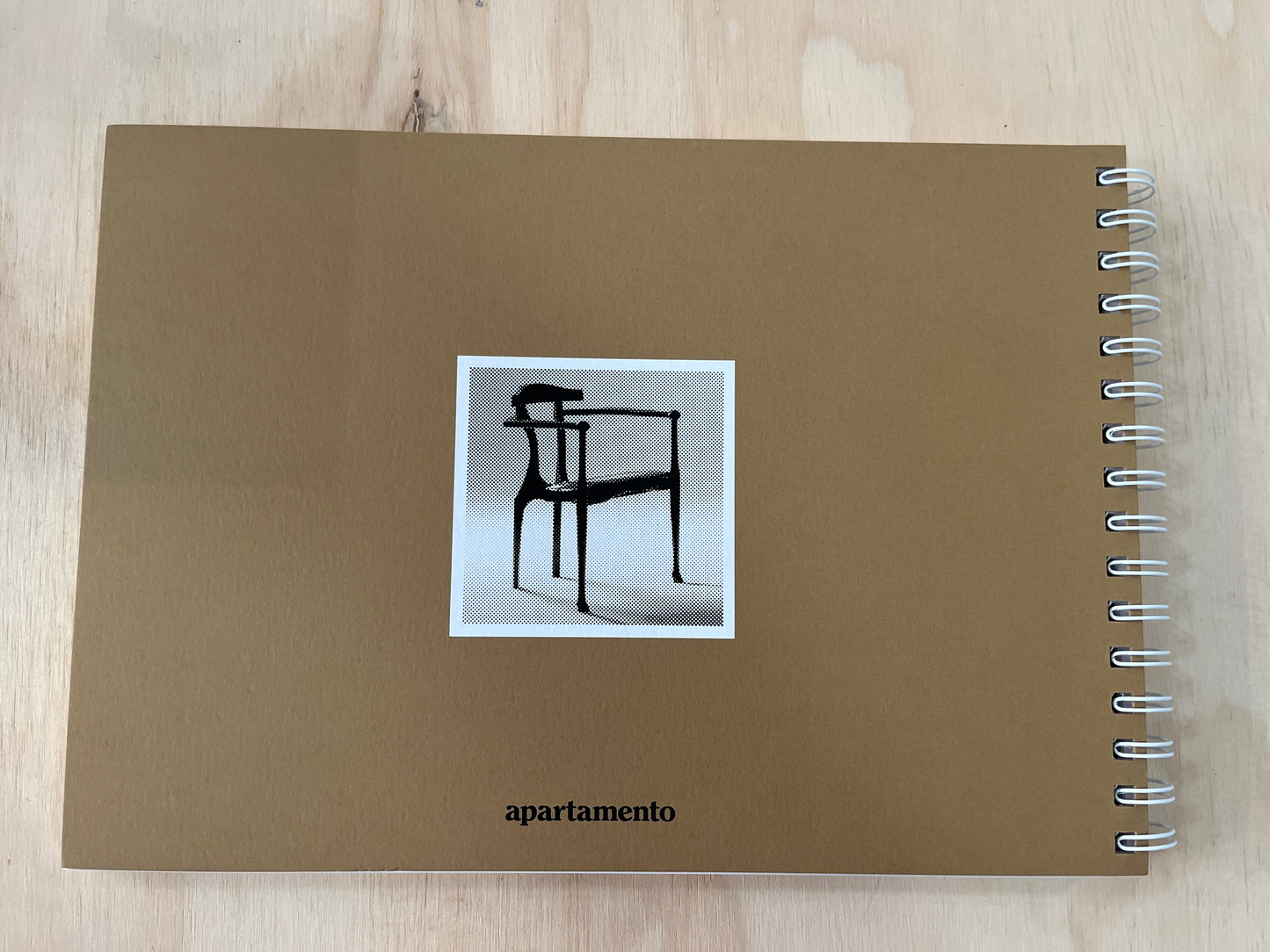Sketchbook: The Industrial Design of Oscar Tusquets Blanca