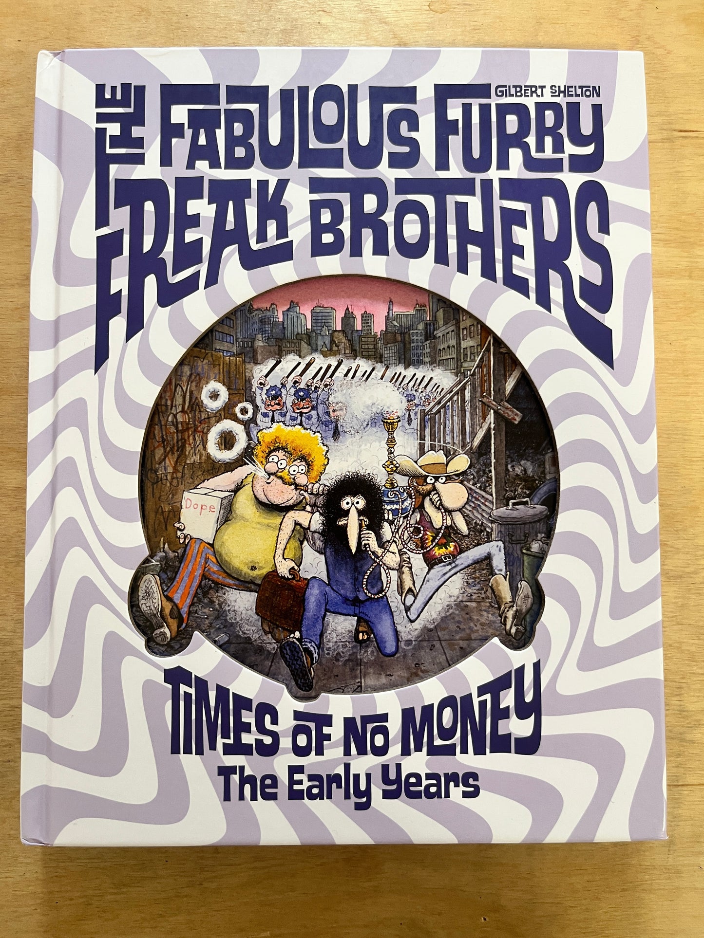 The Fabulous Furry Freak Brothers: Times of No Money And Other Stories