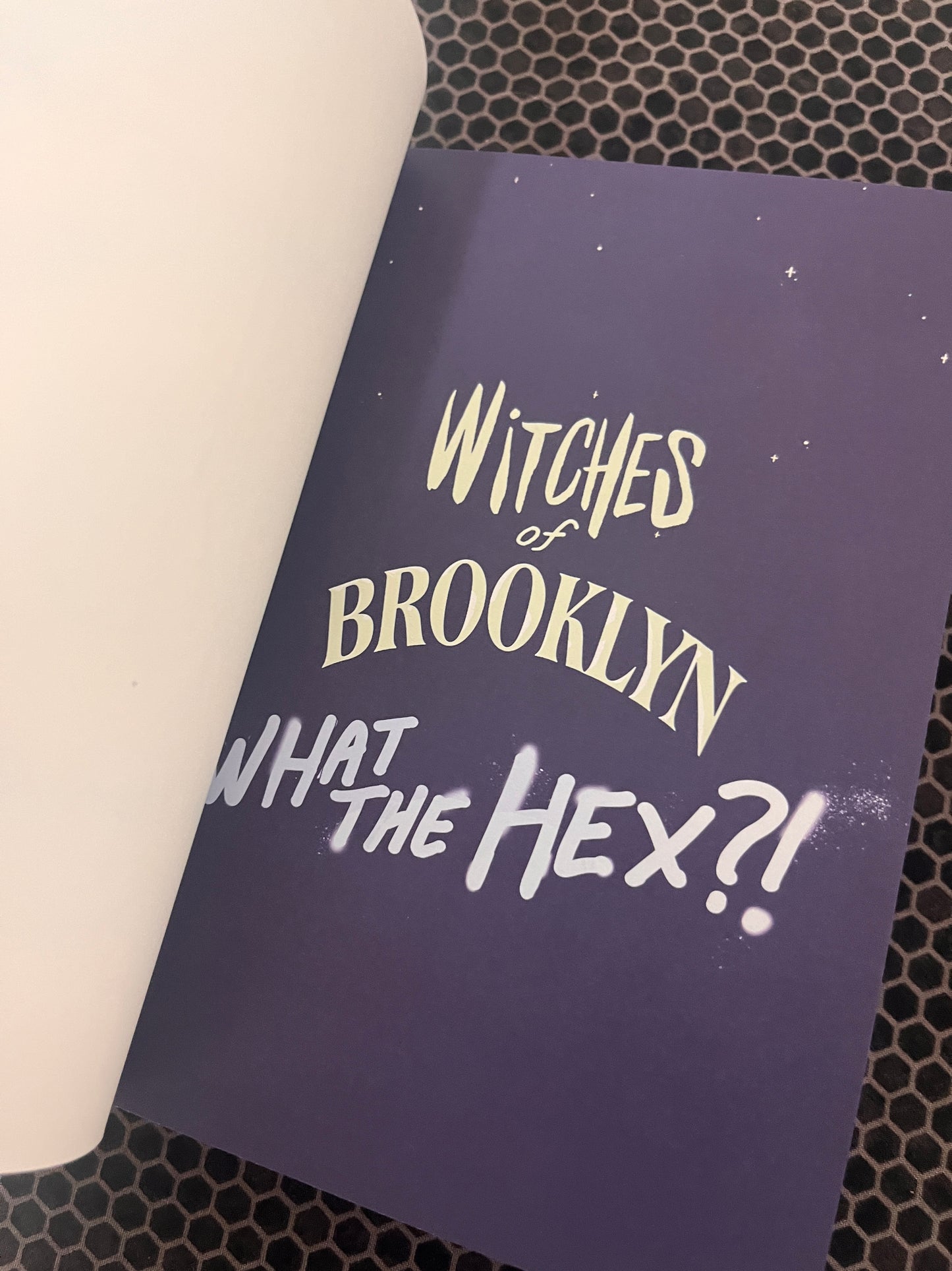 Witches of Brooklyn: What the HEx?!