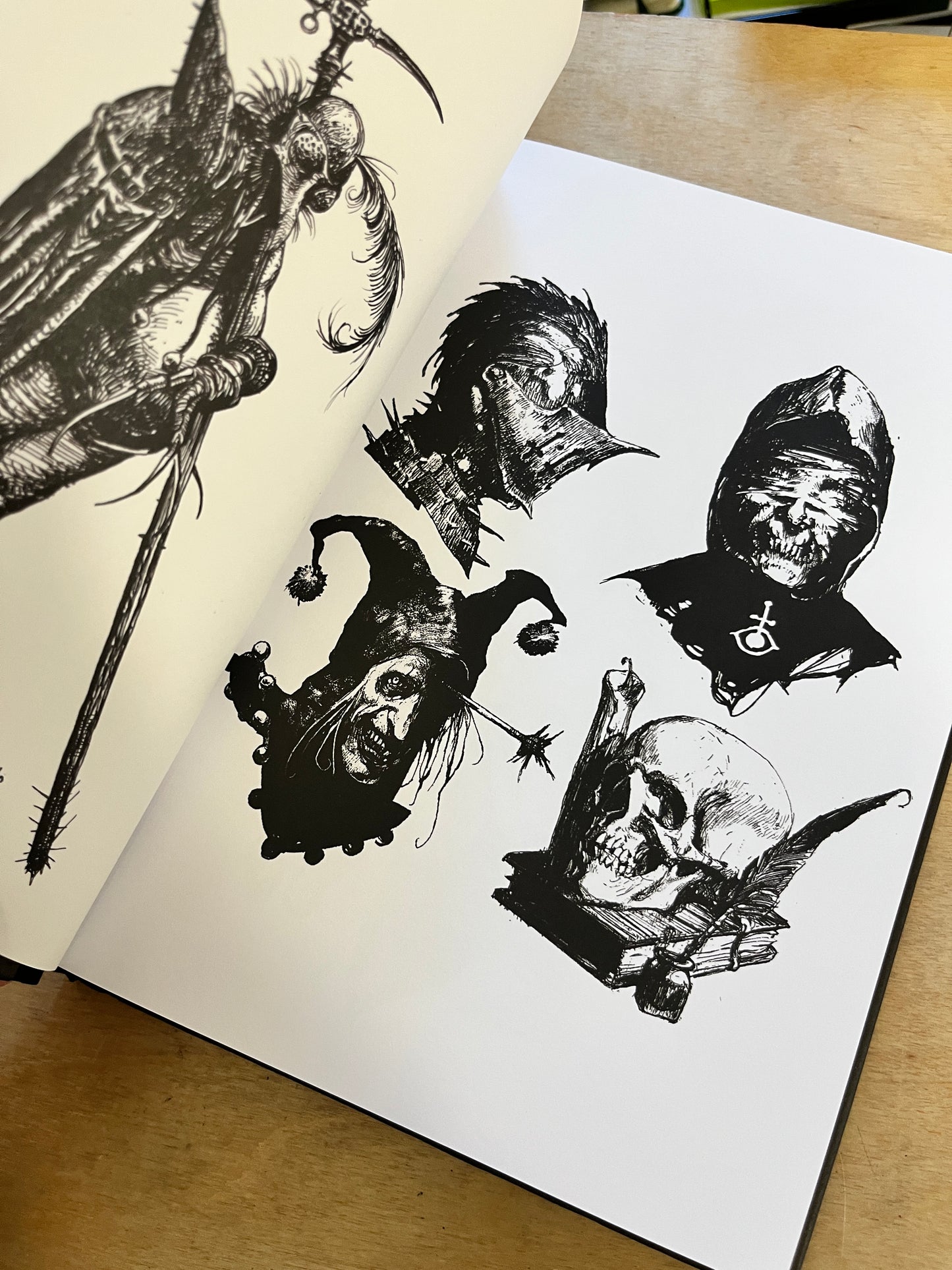 CURSED SWORDS - THE ART OF STRANGE HOUSE