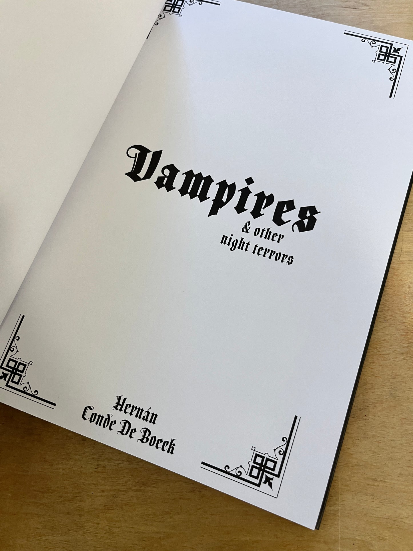 VAMPIRES & OTHER NIGHT TERRORS BY HERNÀN CONDE DE BOECK