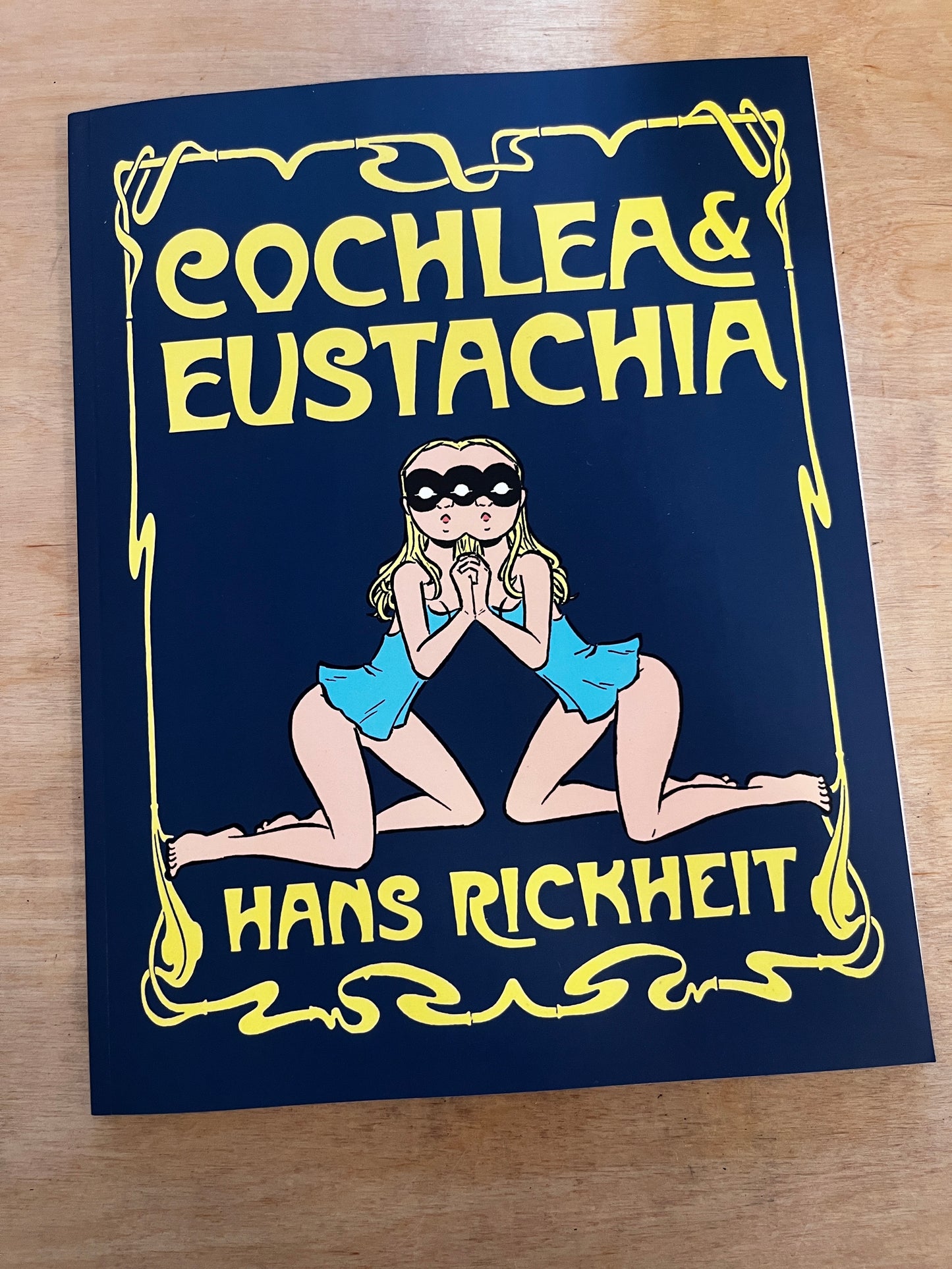 Cochela & Eustachia