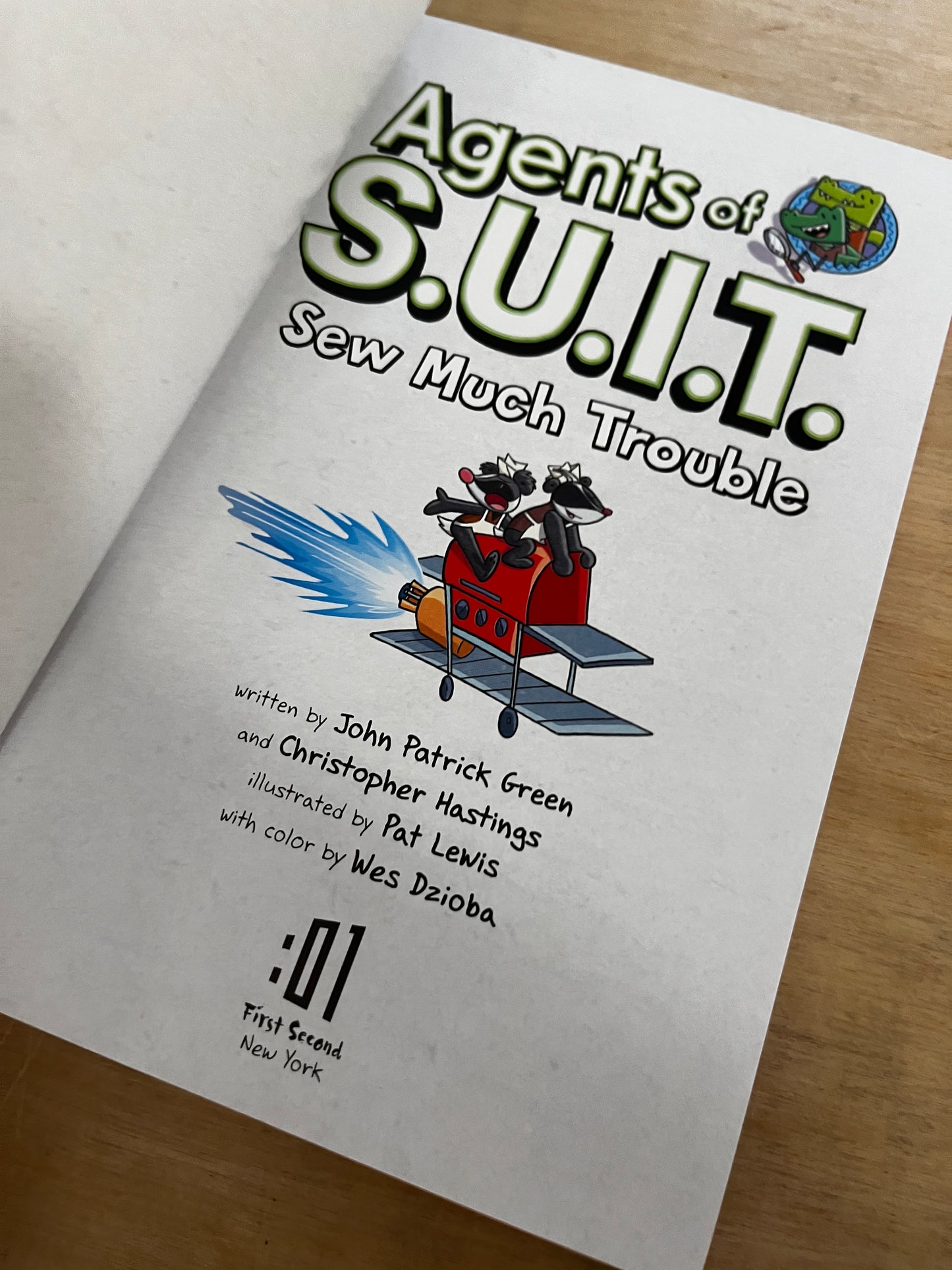 Investigators: Agents of S.U.I.T.: Sew Much Trouble