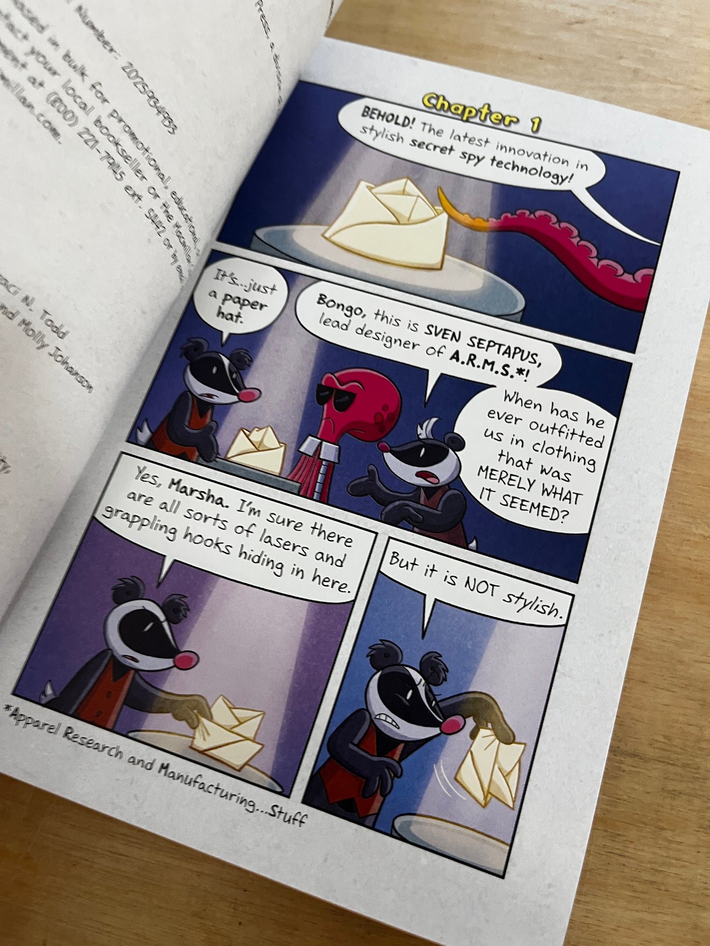 Investigators: Agents of S.U.I.T.: Sew Much Trouble