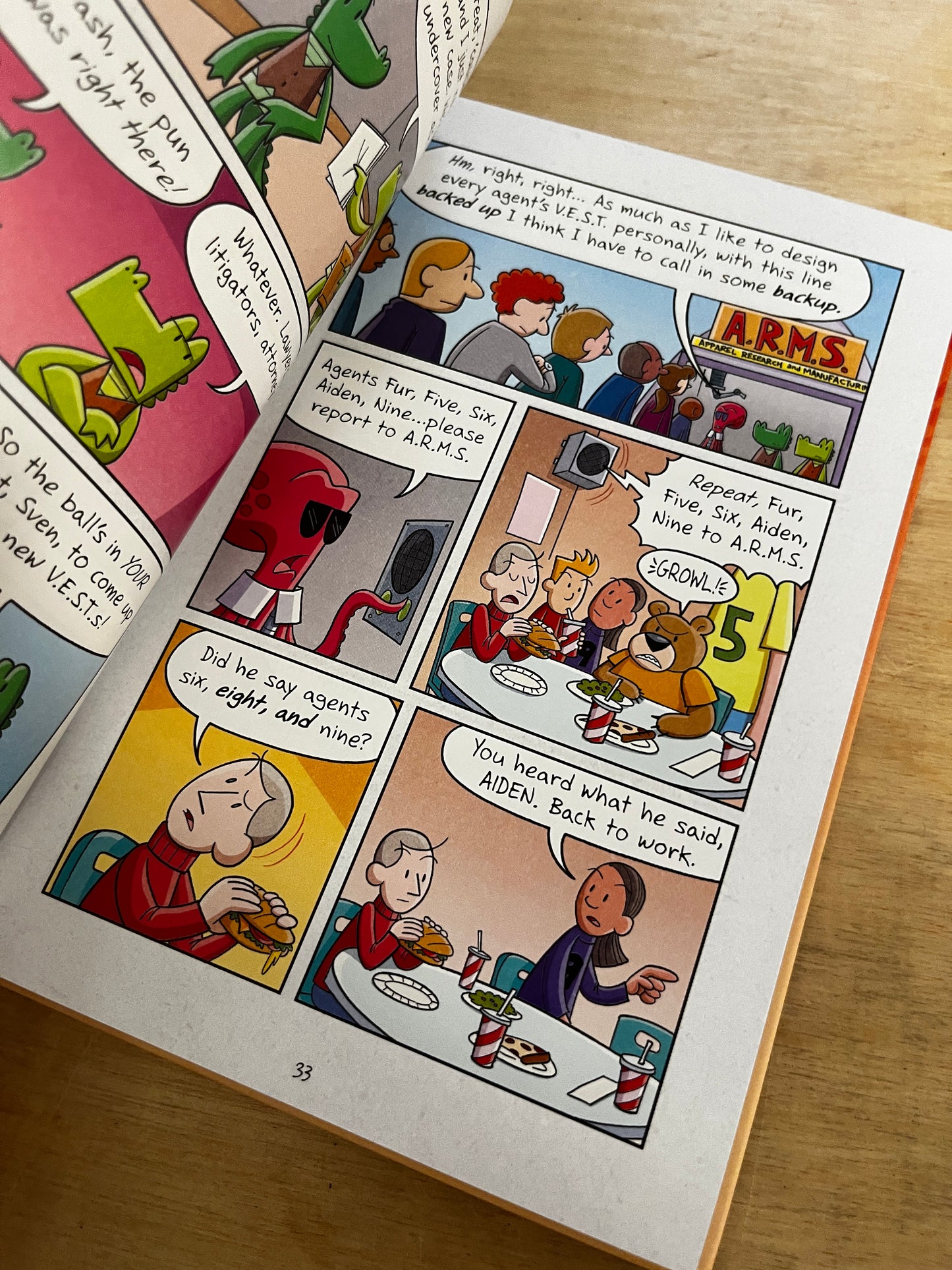 Investigators: Agents of S.U.I.T.: Sew Much Trouble