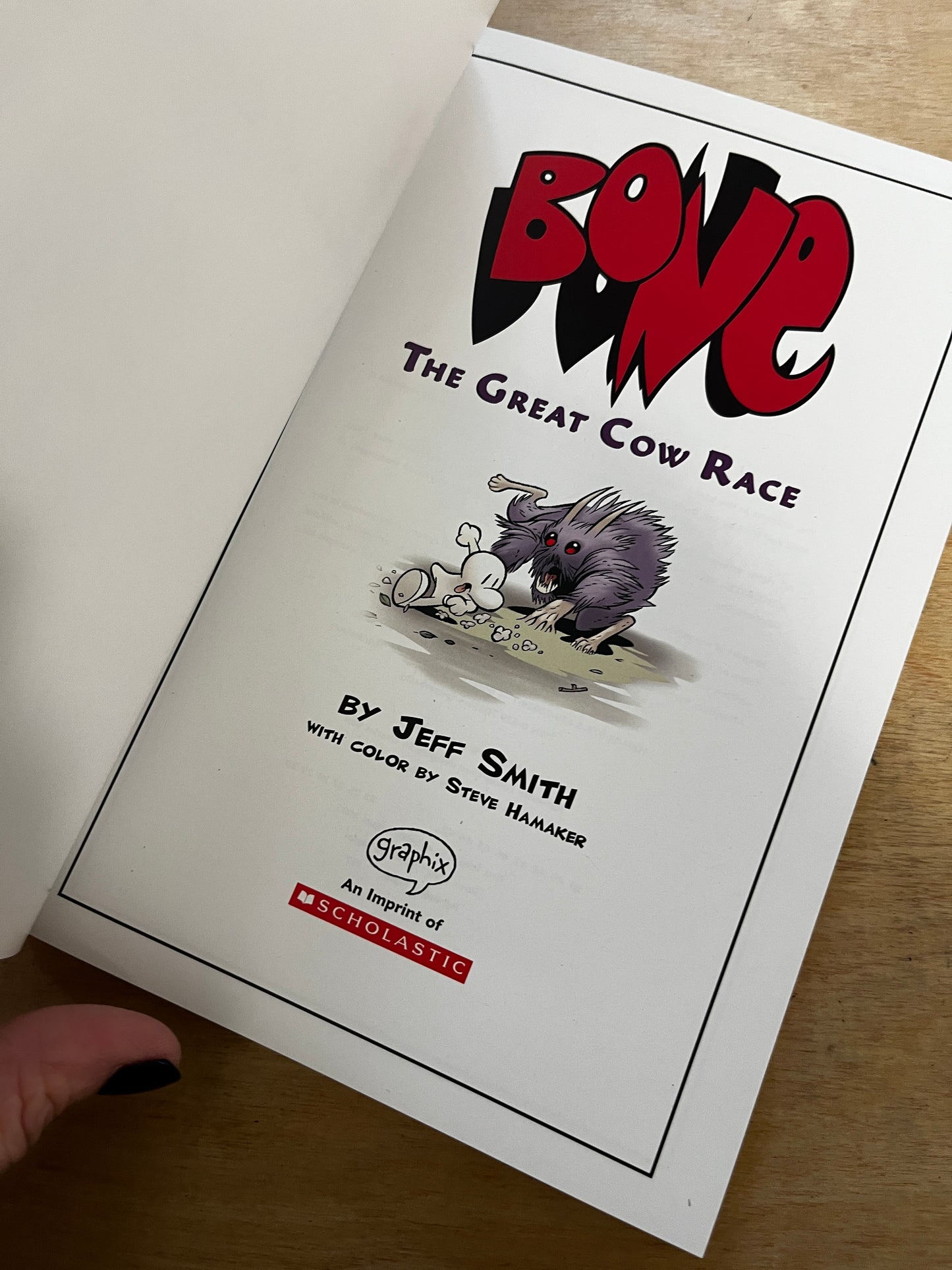 The Great Cow Race: A Graphic Novel (BONE #2)