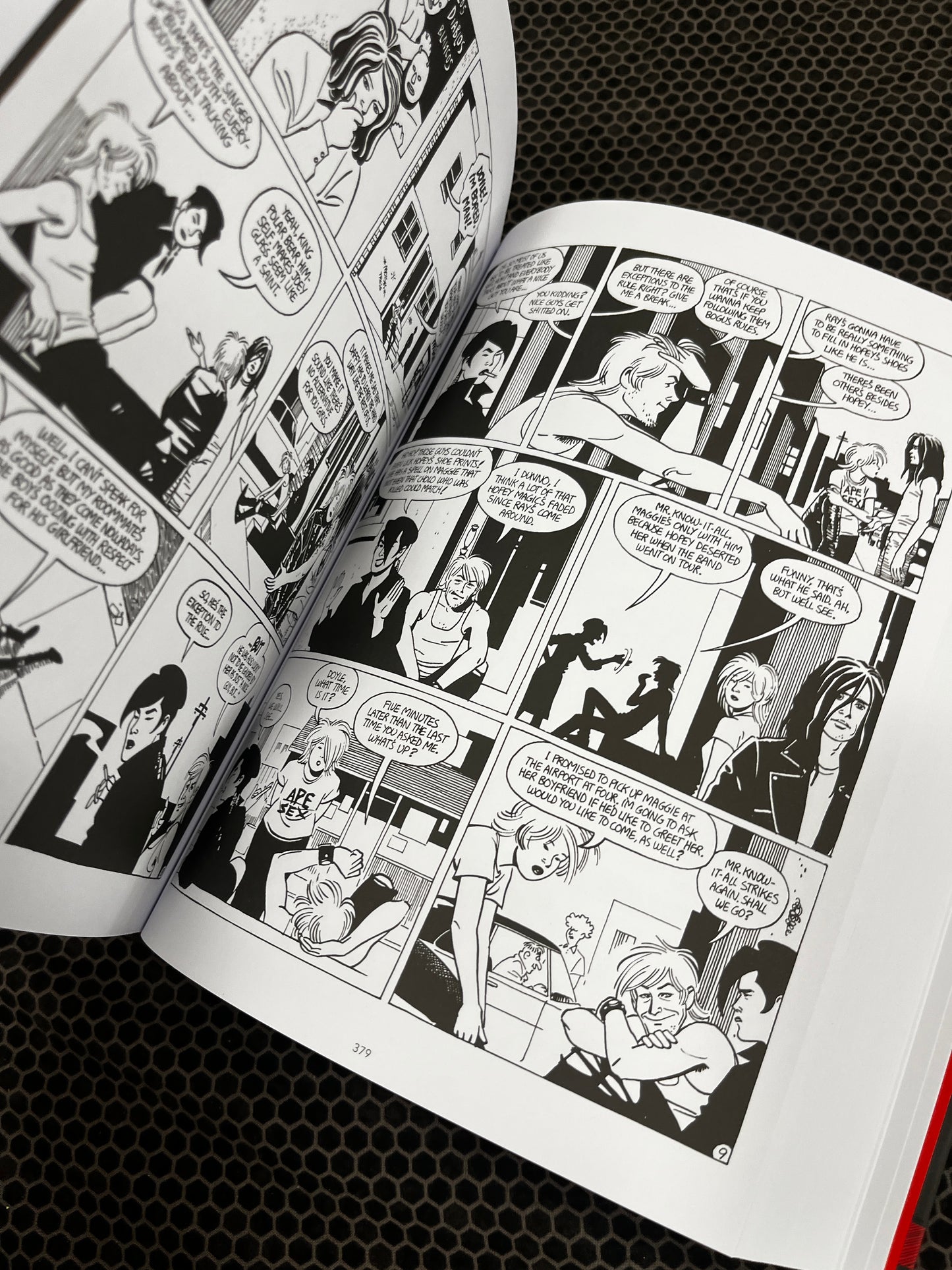 Locas: The Maggie and Hopey Stories