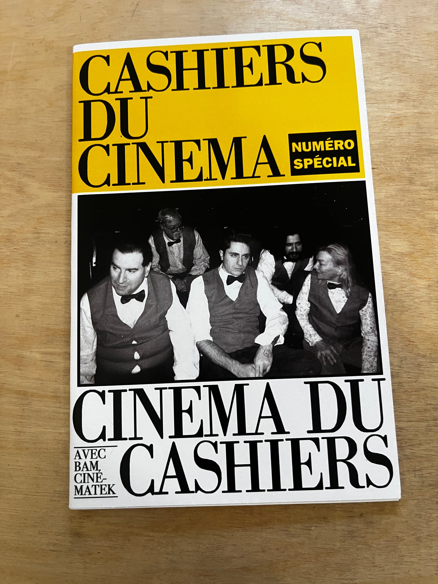 CASHIERS DU CINÉMA NUMÉRO SPÉCIAL: "CINÉMA DU CASHIERS"