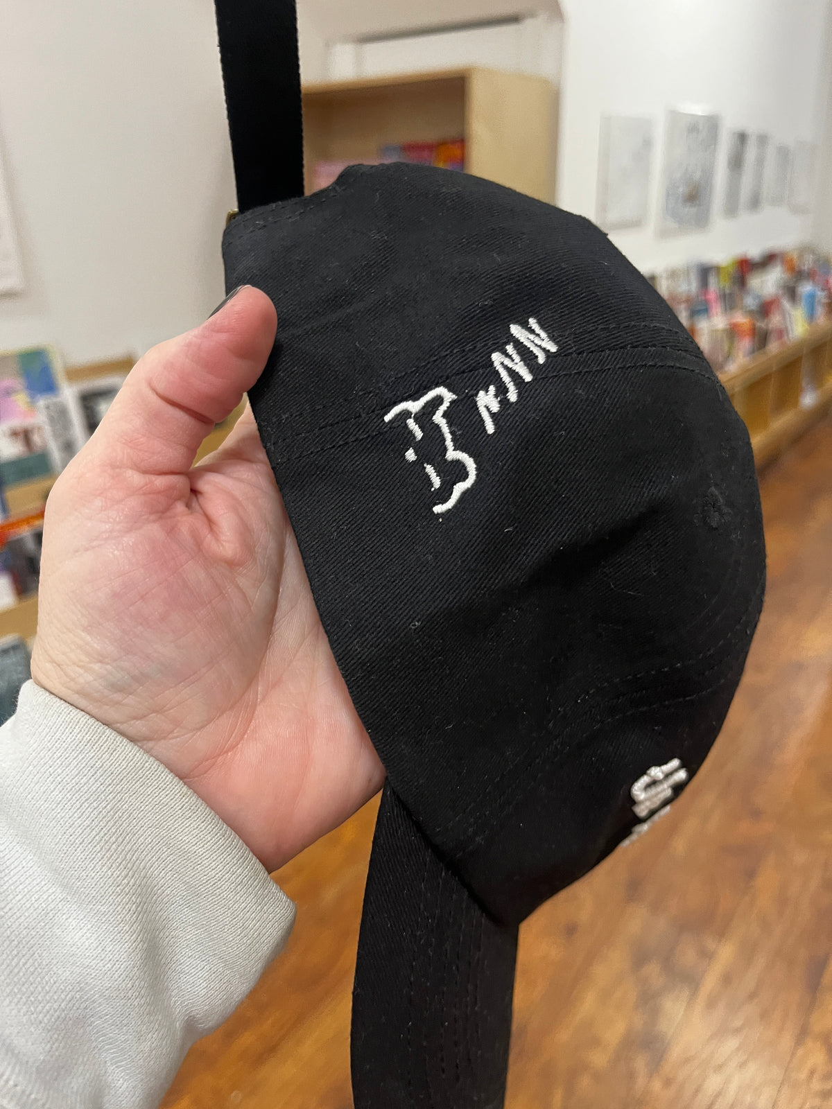 THE FUTURE SUCKS HAT